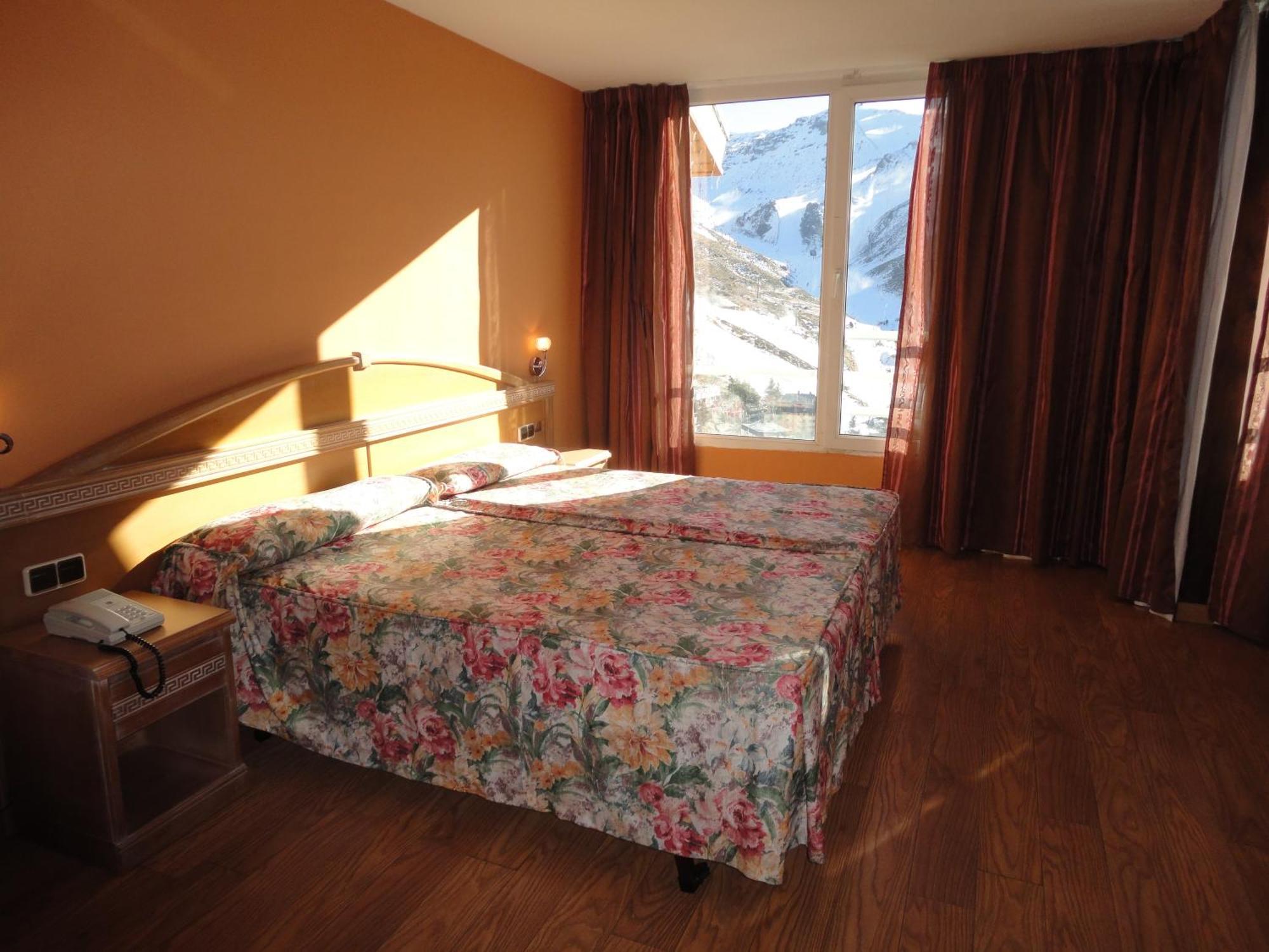 Reino Nevado Hotel